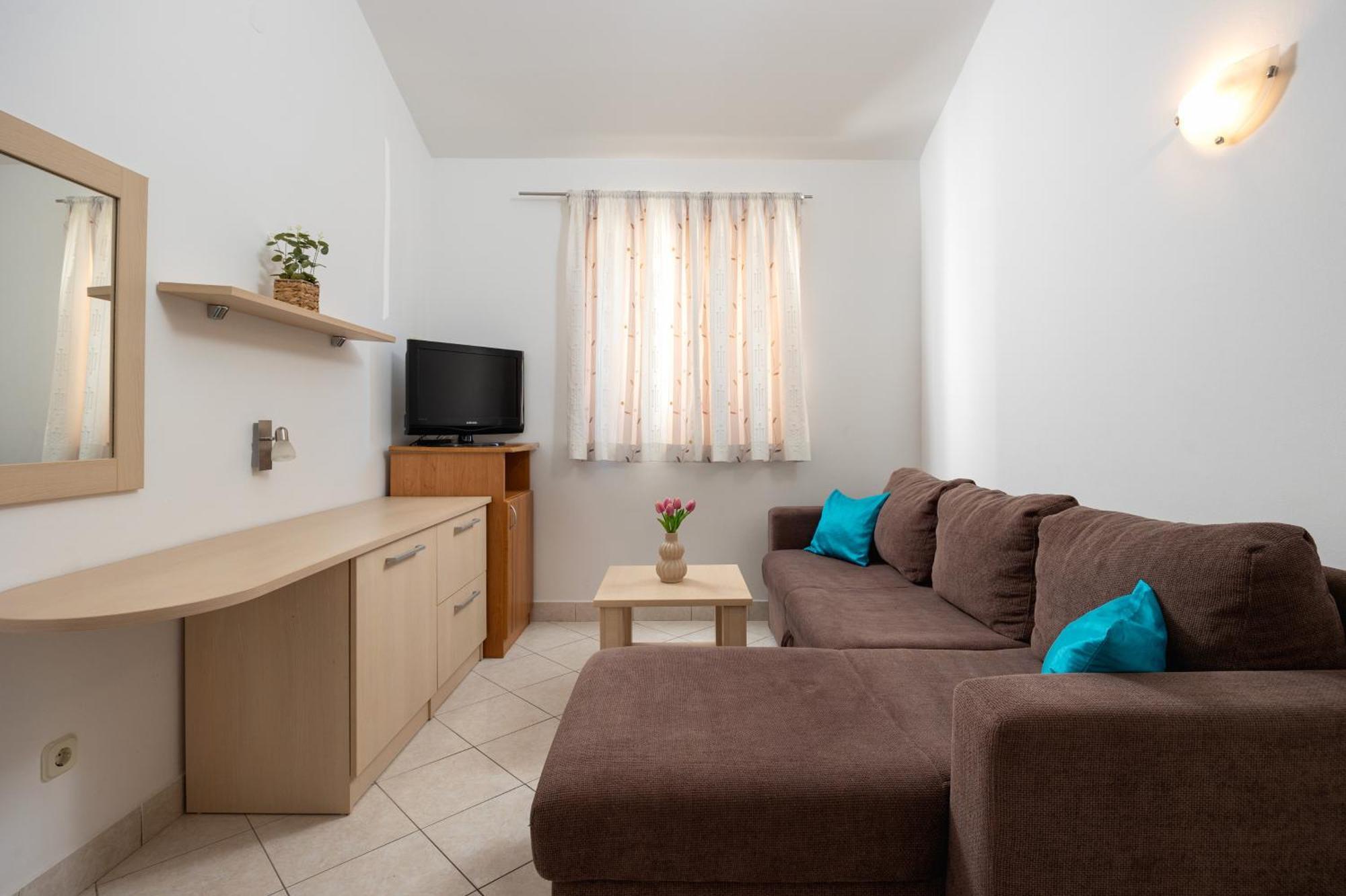 Premium Apartments - Lavica Beach ポドストラナ エクステリア 写真