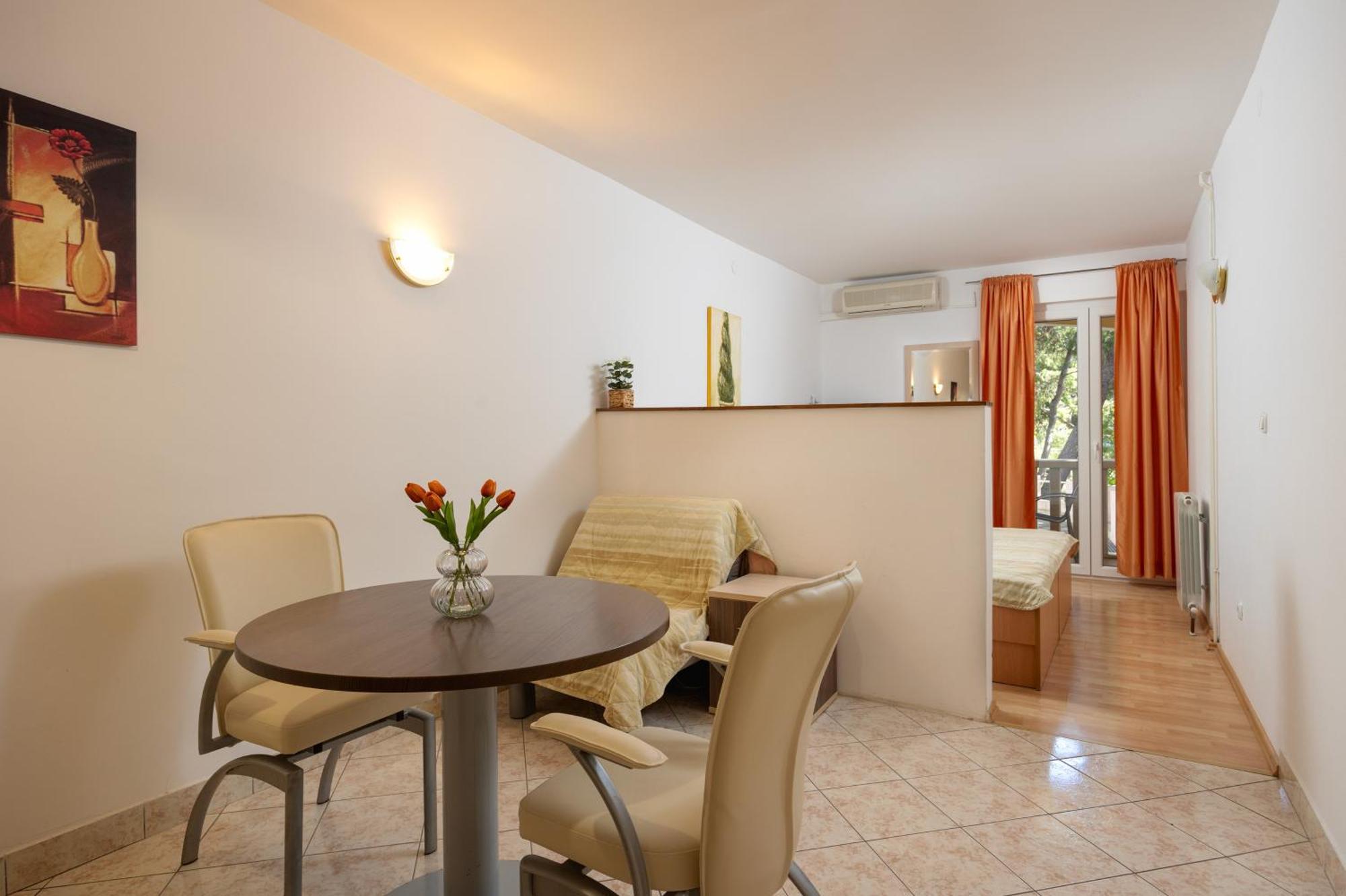 Premium Apartments - Lavica Beach ポドストラナ エクステリア 写真