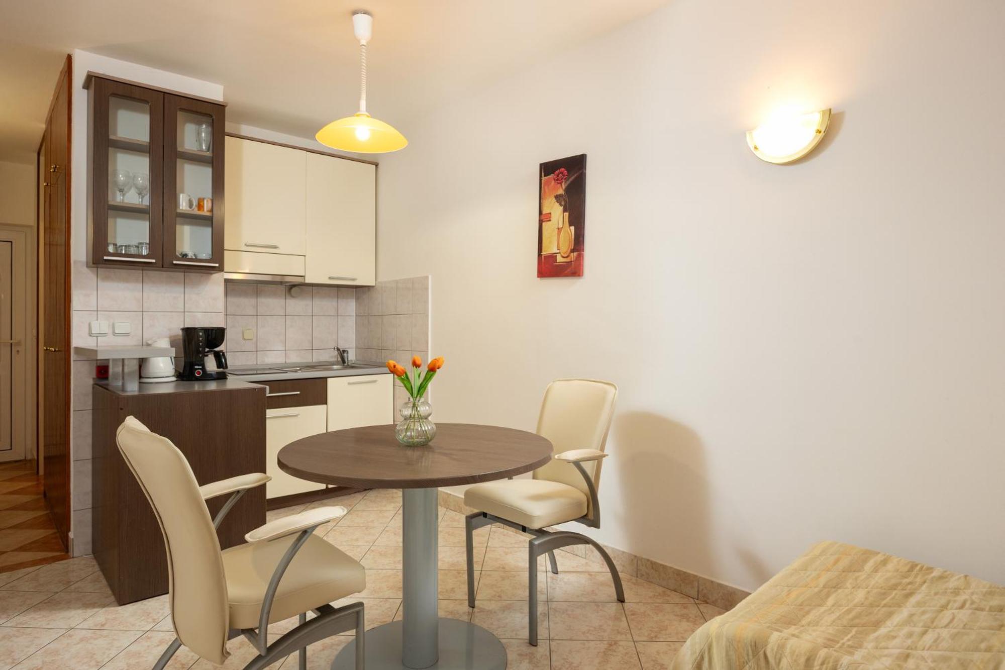 Premium Apartments - Lavica Beach ポドストラナ 部屋 写真
